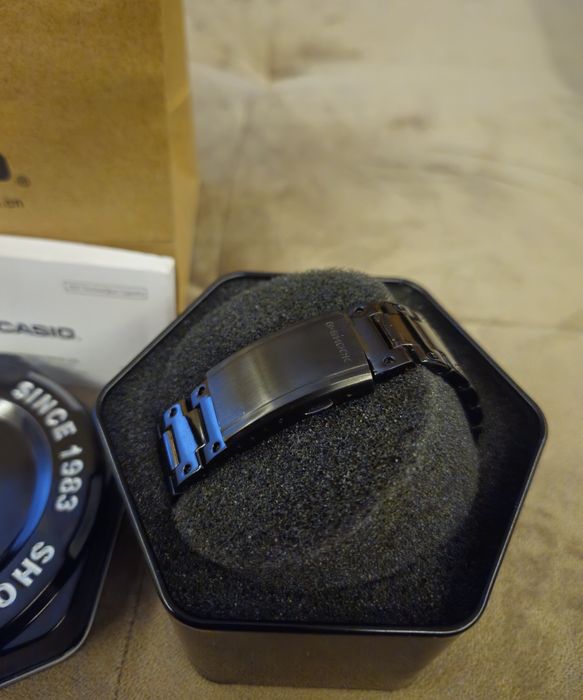 Часовник G-SHOCK Solar GM-B2100