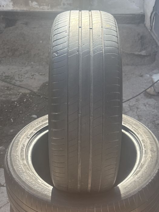 Продам летние шины Michelin 215/55/R18