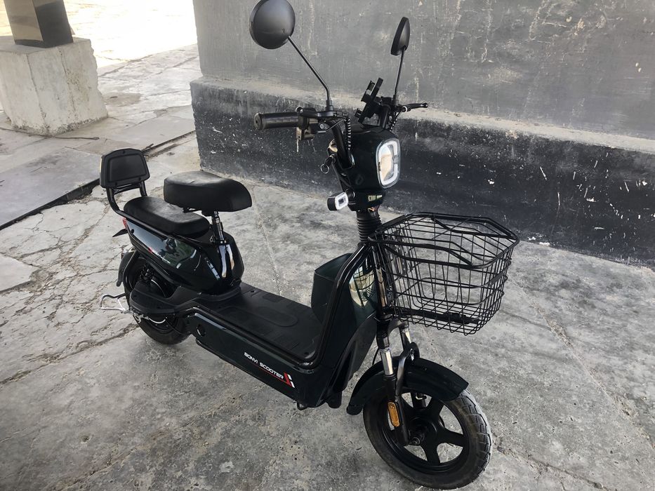 Elektro skuter bonvi