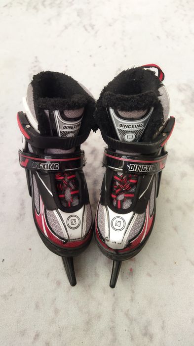 Продам коньки в хорошем состоянии