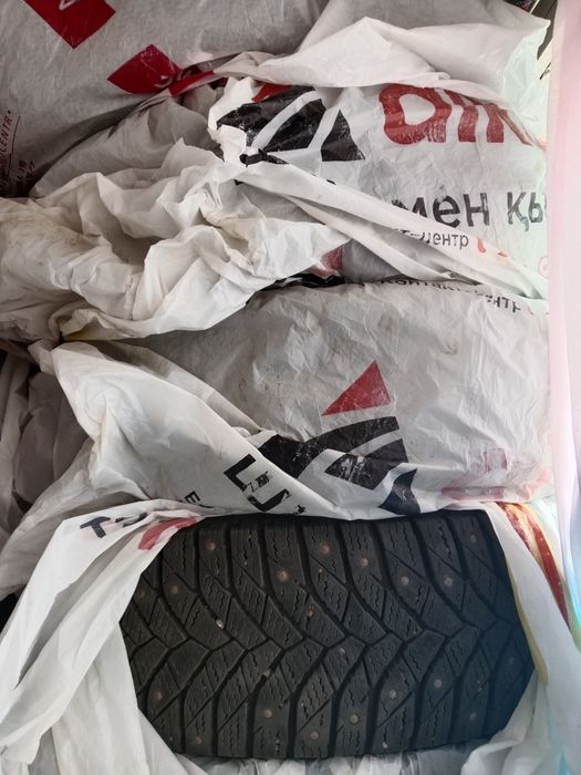 Продам колесо 185 R 65/ 15