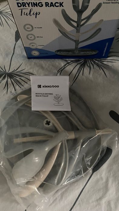 Сушилник за бебешки шишета и аксесоари Kikka Boo Tulip.