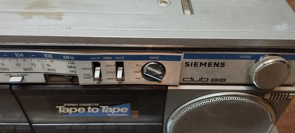 Siemens club 818/sanyo c-30
