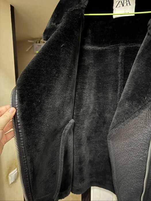 Дубленка Zara с меховой подкладкой