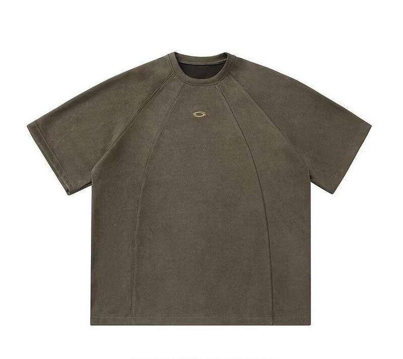 Трендовая Футболка