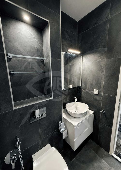 Продава се Двустаен апартамент в Бургас, Славейков - 80 кв.м за 2975 €/кв.м - Снимка #8