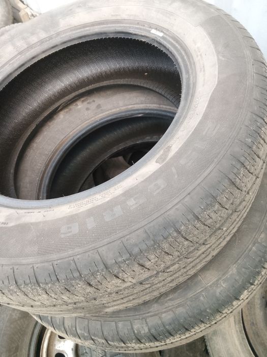 Продам шины 215/65/16