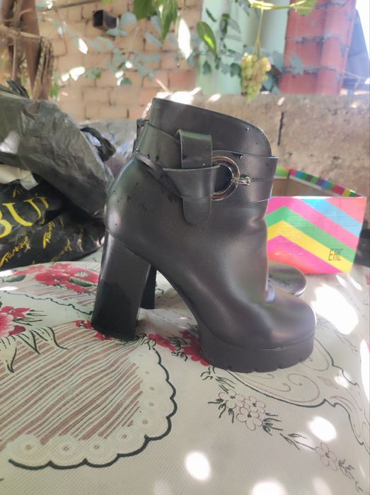 Koʻylaklar sotiladi xolati ortacha