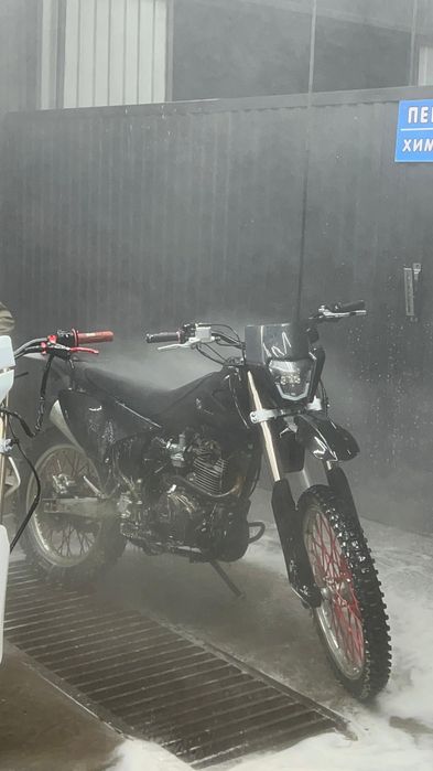Продам эндуро 250куб