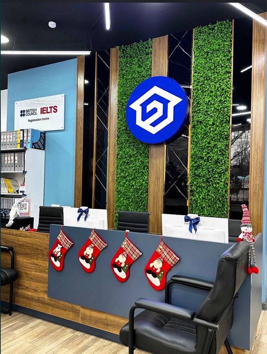 Сдается помещение ,Голубые купола цум,1 линия,300кв