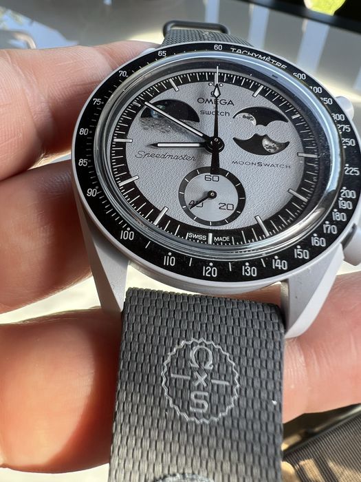Swatch X Omega Mission to EarthPhase + curea extra