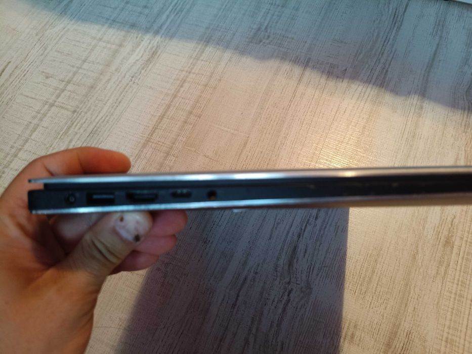 Лаптоп Dell Latitude 5510