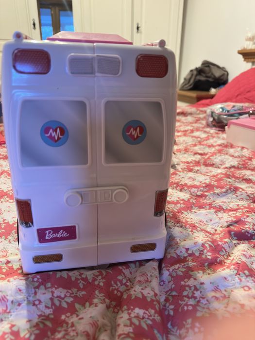 Ambulanta Barbie