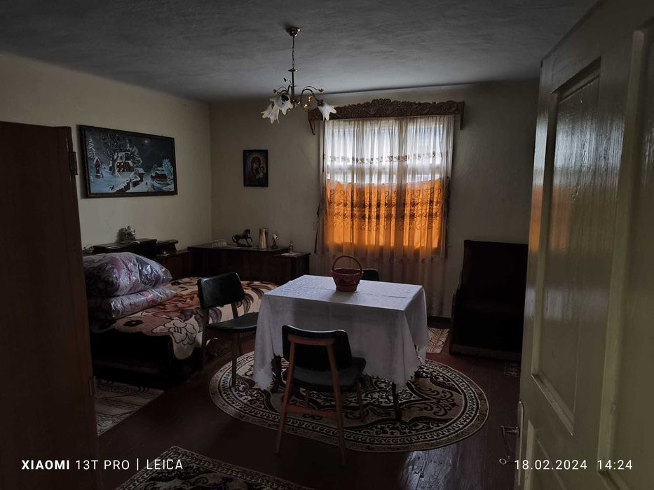 Vand casa si teren Putna