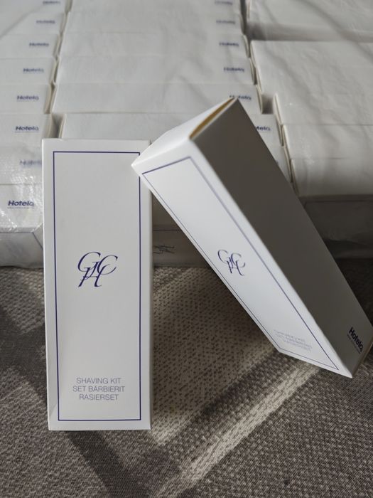 Set 30 buc. Kit Bărbierit Hotelier | Aparat de ras + Cremă 10ml | Bax Sigilat