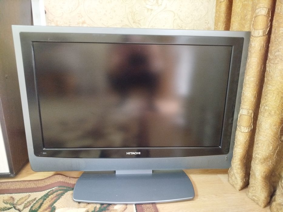 Продам б/ у телевизора HITACHI 30.000