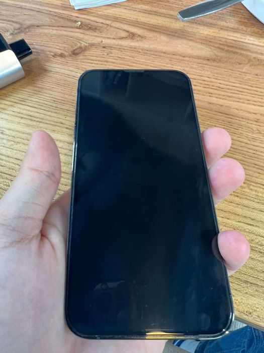 Продаю iPhone 13 pro 256гб