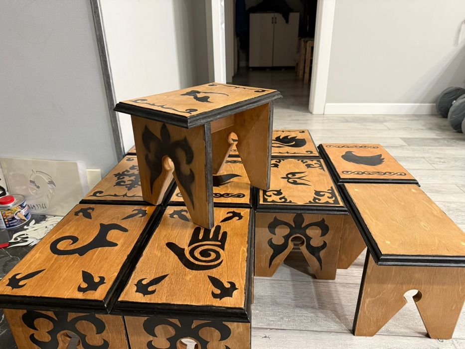 Самодельные табуретки