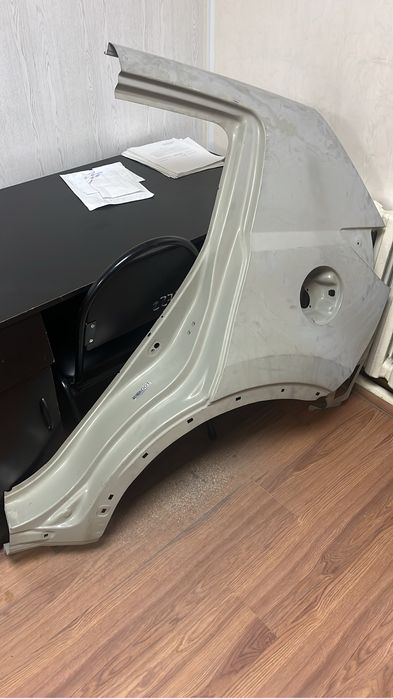 Продам крыло заднее левое кия