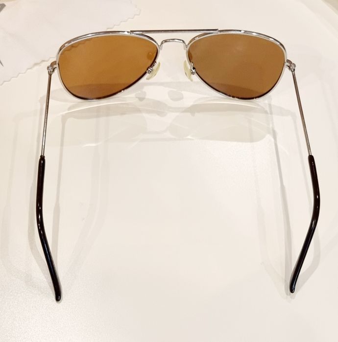 Продавам детски овални слънчеви очила