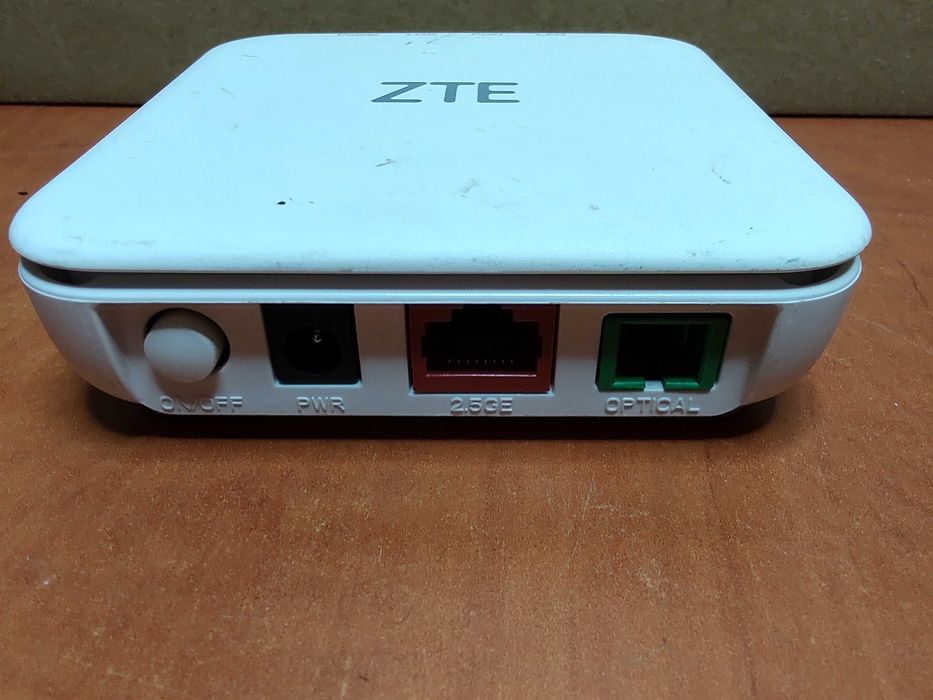 Terminal fibra optica DIGI ZTE F6005 retea optica ONT Gigabit