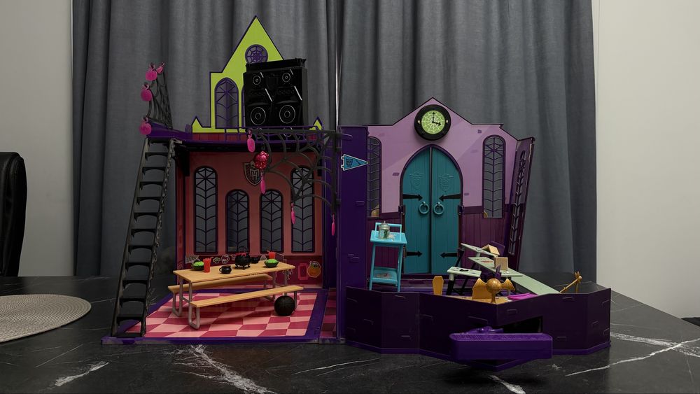 Школа Монстер Хай Monster High