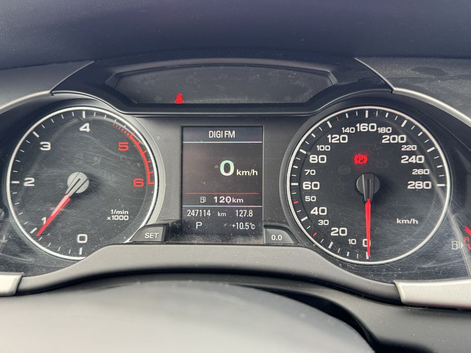 AudiA4/B8/2.0tdi/automat/2011/E5