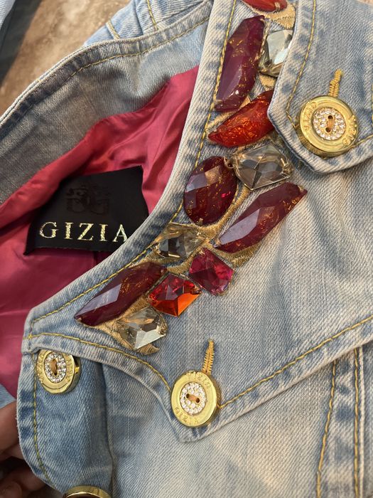 Куртка джинсовая. Голубая.