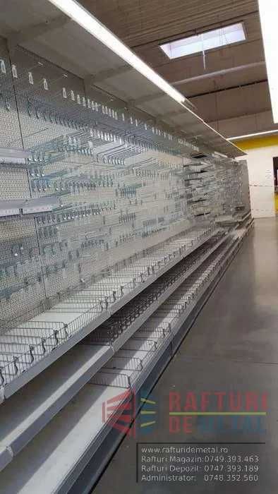 Rafturi metalice pentru magazin