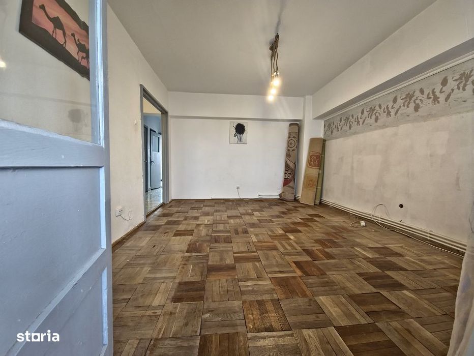 Ultracentral Tomis Mall 3 camere decomandat etaj 3/7