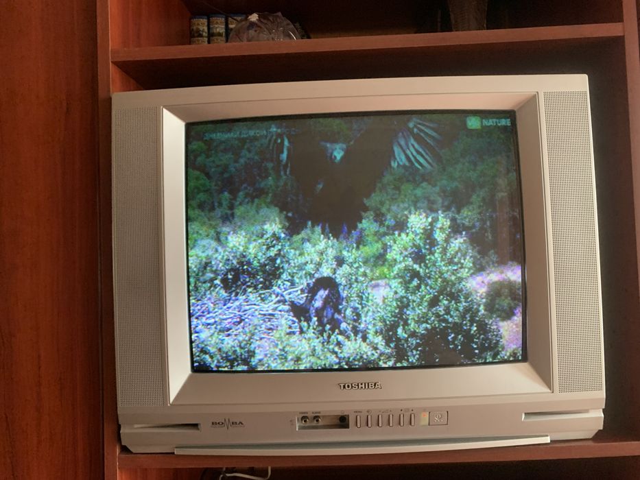Продаю телевизор Toshibа. В рабочем состоянии. Е