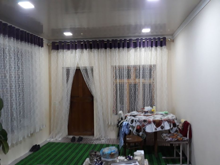 Uy sotiladi. Дом продается