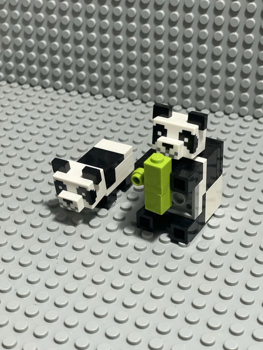LEGO Minecraft 21245 Panda