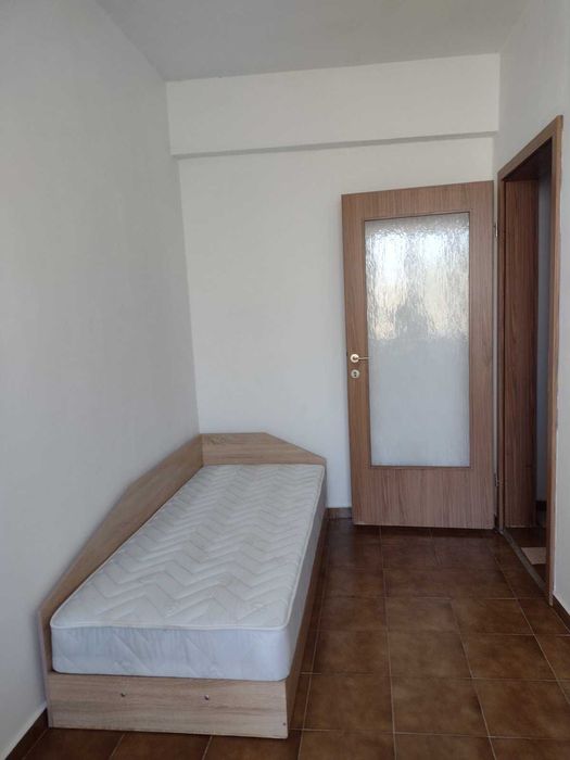 Дава се под наем Едностаен апартамент в Казанлък - 50 кв.м за 204 € - Снимка #1