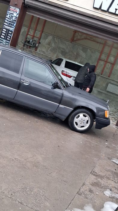 W124 мерс 1990 жылғы