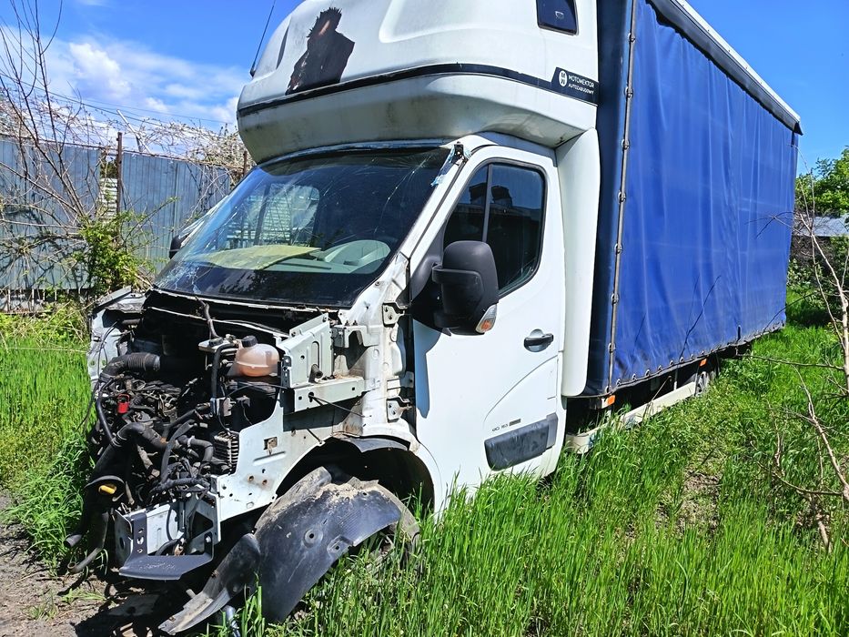 Renault mastar  motor 2.3