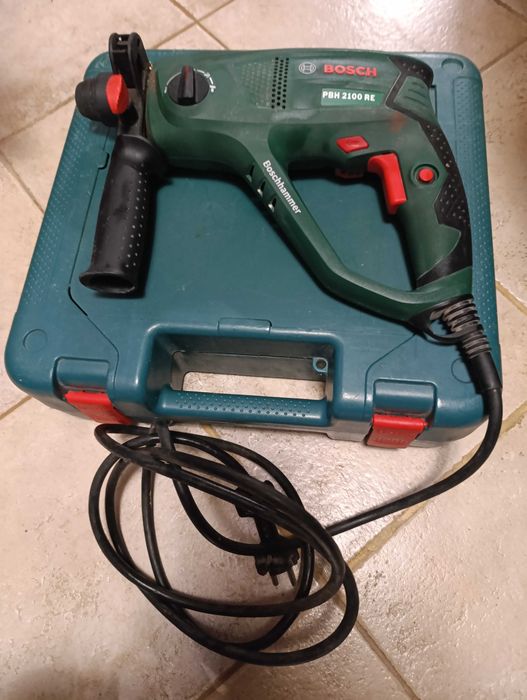 Перфоратор Bosch PBH 2100 RE