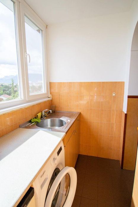 Дава се под наем Тристаен апартамент в София, Модерно предградие - 72 кв.м за 490 € - Снимка #2