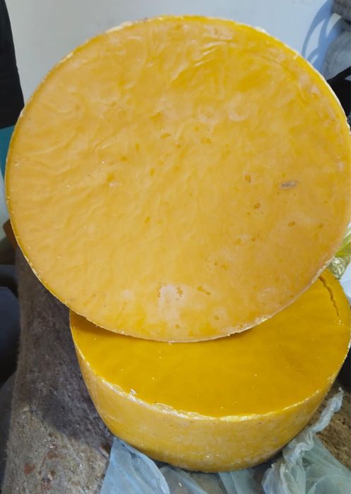 Продам воск пчелинный