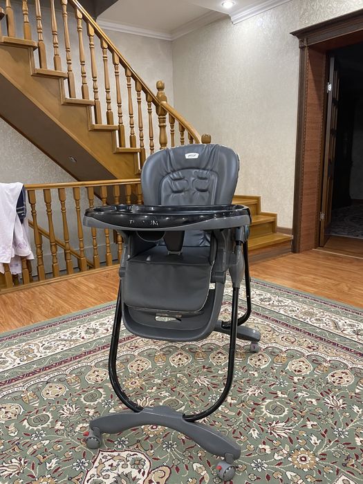 Продам детский стол для кормления