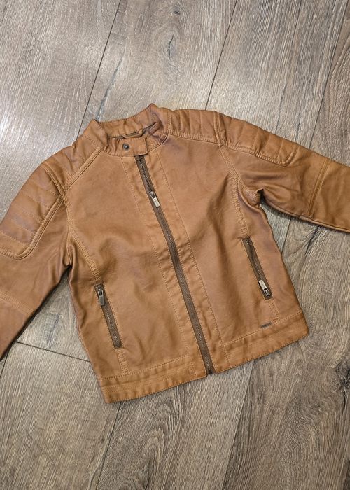 размер 104 см , 3-4год Яке, Елек, Ветровка  на Zara, Okaidi