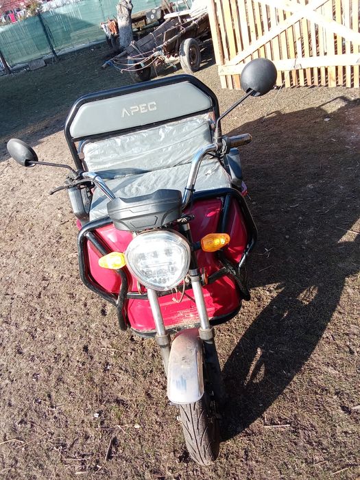 Tricicletă nouă preț negociabil