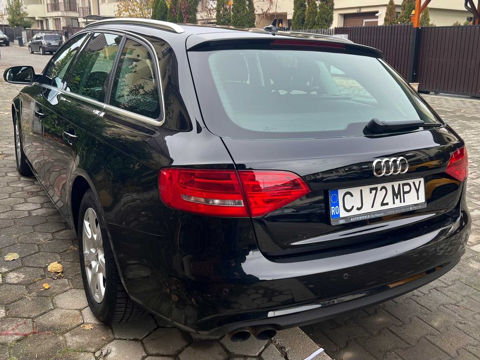 AUDI A4 Avant 2012 — imagine 4