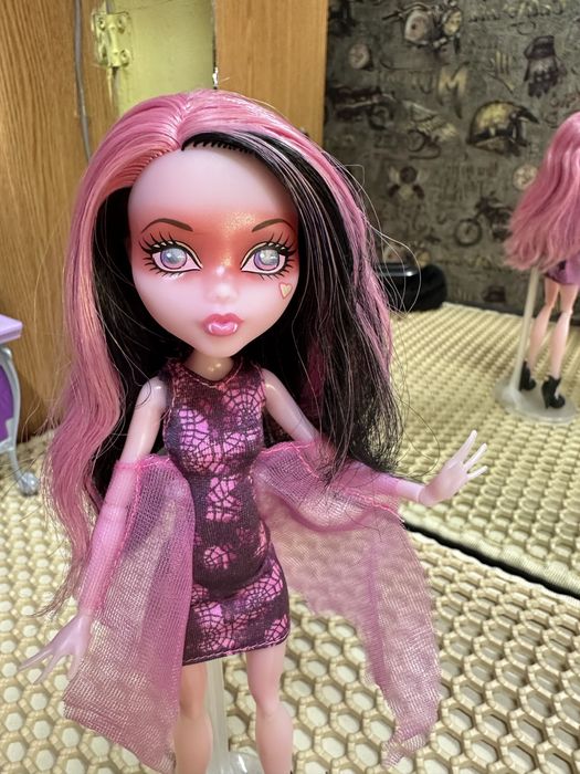 Продам куклу монстр хай !