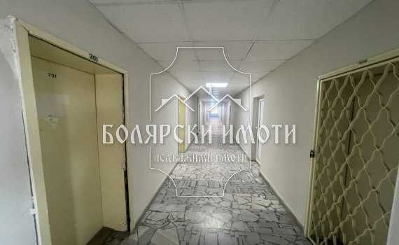 Продава се Офис в Велико Търново, Център - 433 кв.м за 539 €/кв.м - Снимка #1