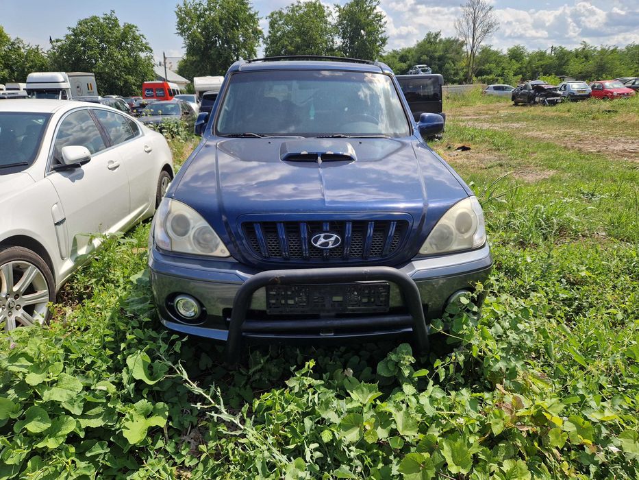 Dezmembrez Hyundai Terracan