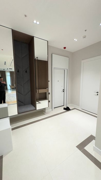 Продаётся!!! ЖК "Нест Оне"  4/3/51  159м2