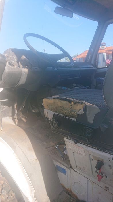 Mercedes 308 на части