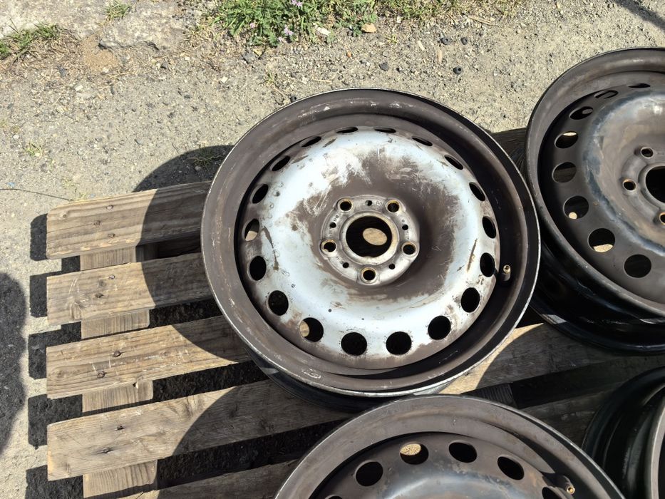15 цола 5 х 108 мм Рено Канго / Мерцедес Цитан - 6 инча / ЕТ 44