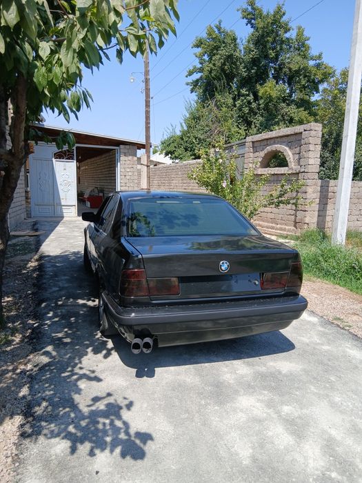 Sotiladi BMW E34